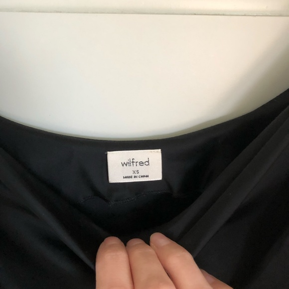 Aritzia - Wilfred Allusion Camisole - Picture 5 of 5